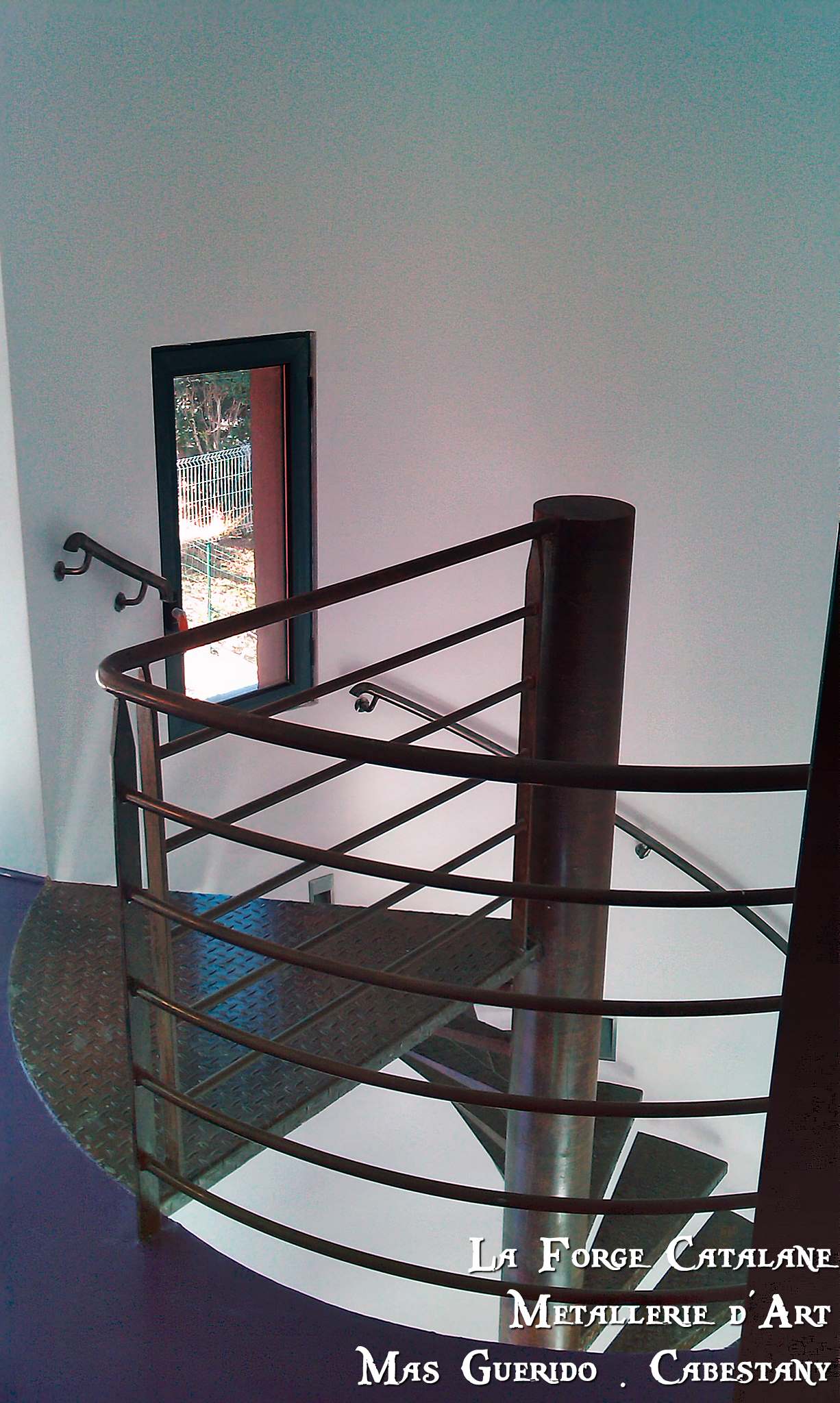 Garde corps tubulaire forge catalane.jpg